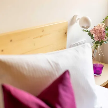 Veronika * סילברטל